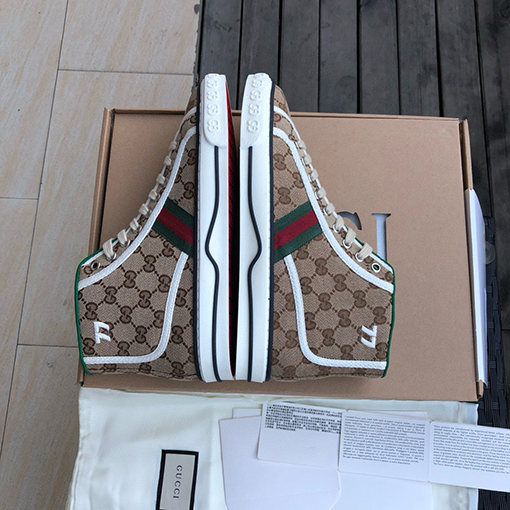 グッチ薄のファッションスニーカー