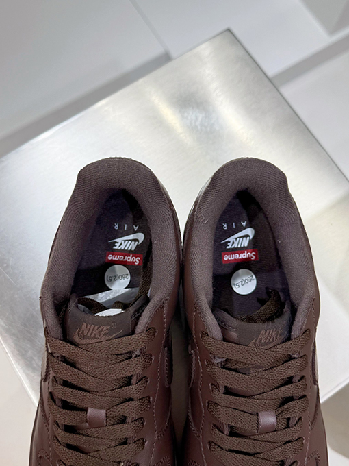 シュプリーム Supreme x Nike Air Force 1 Low'07