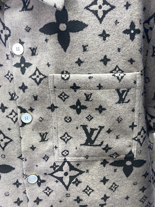 ルイヴィトンコピー 新しいパターンのラペルポケットシングルブレストジャケット