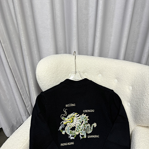 ルイヴィトン 胸のクラシックな双龍刺繍ニットセーター
