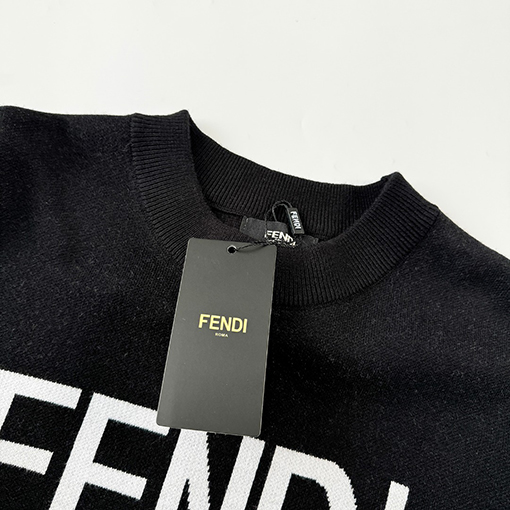 フェンディスーパーコピー クルーネックセーター