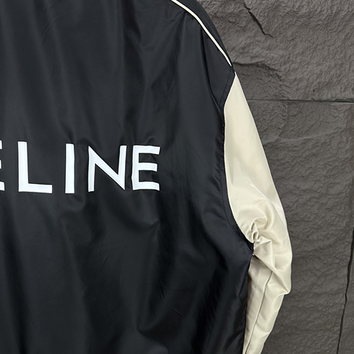 セリーヌ 前後の文字をつなぎ合わせるベースボールの綿服のコート