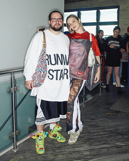 シュプリームsupremeスーパーコピー映画 キャラクター Gummo Football Top 半袖 4色