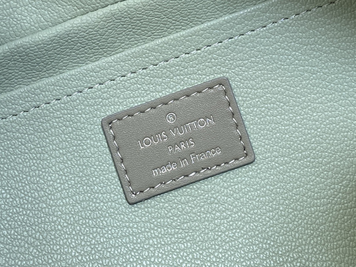 ルイヴィトンスーパーコピー  ロッカー  ドップ･キット モノグラム M11599 .M11670