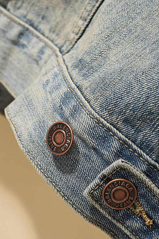 バレンシアガスーパーコピー 新しいY 2 Kショーデニムジャケット