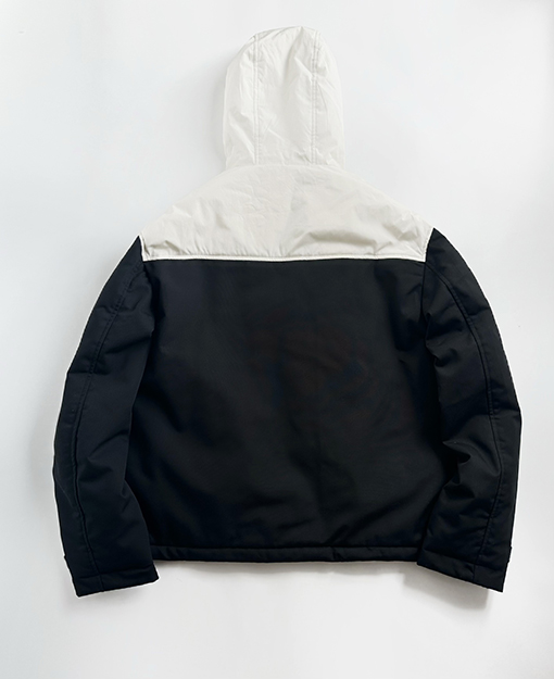 グッチコピー  クラシックな色のフード付きジャケット