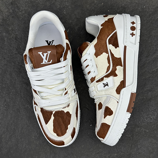 ルイヴィトンコピー 25Ss LV Trainer 装飾されたモノグラムフラワースニーカー