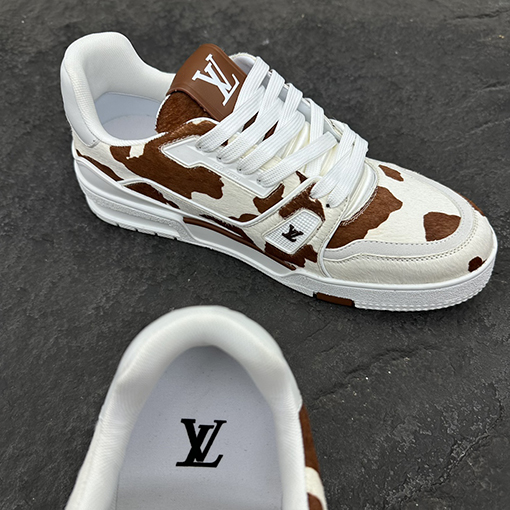 ルイヴィトンコピー 25Ss LV Trainer 装飾されたモノグラムフラワースニーカー