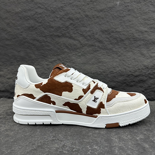 ルイヴィトンコピー 25Ss LV Trainer 装飾されたモノグラムフラワースニーカー