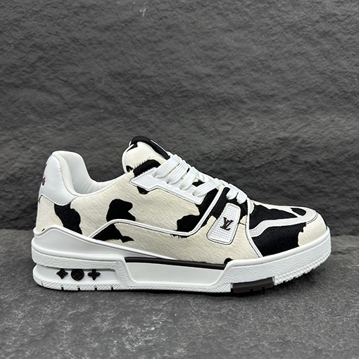 ルイヴィトンコピー 25Ss LV Trainer 装飾されたモノグラムフラワースニーカー