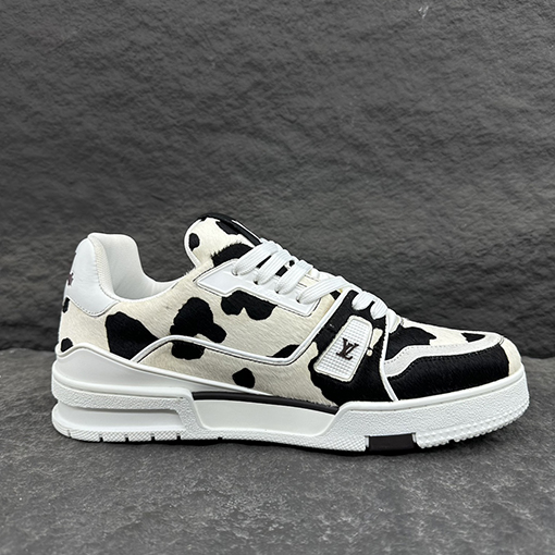 ルイヴィトンコピー 25Ss LV Trainer 装飾されたモノグラムフラワースニーカー