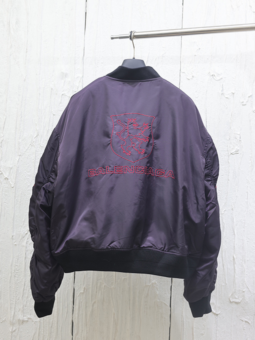 バレンシアガ 24Fw 新しい刺繍マンネリ綿服コート