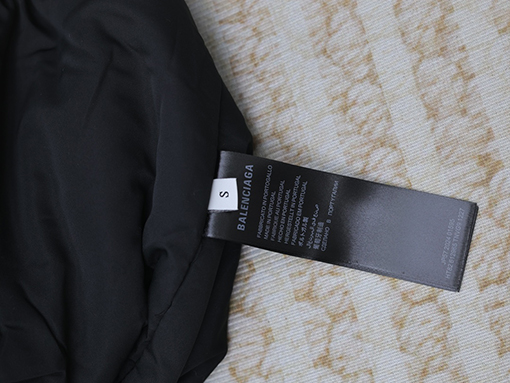 バレンシアガ 24Fw 新しい刺繍マンネリ綿服コート