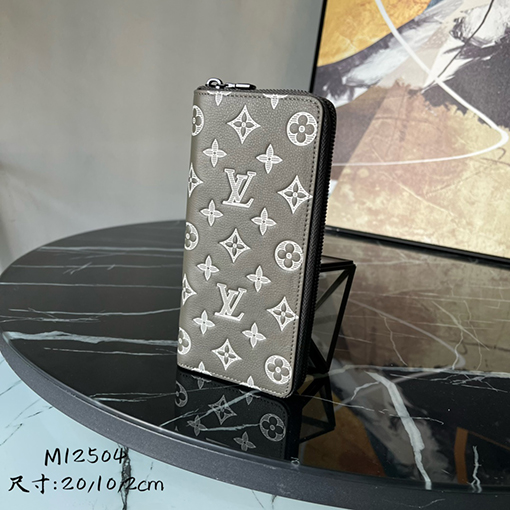 ルイヴィトン長財布 ジップアップバーティカルM12504