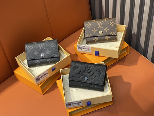 ルイヴィトン財布 ヴィクター ウォレット M12635
