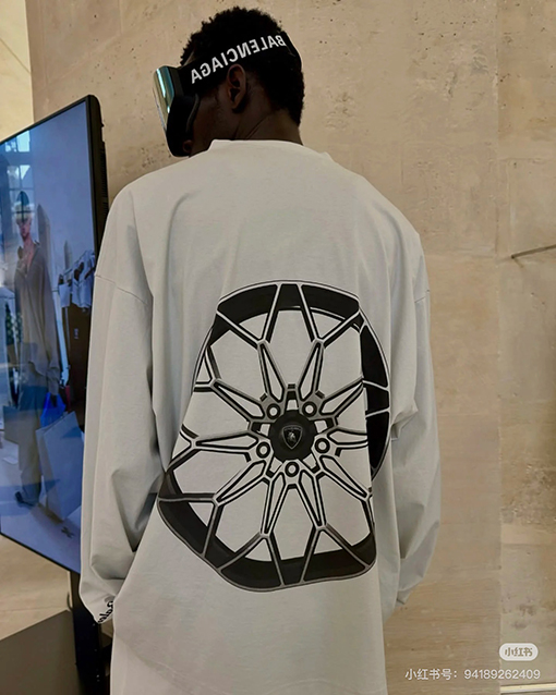 バレンシアガ ランボルギーニコラボ長袖Tシャツ