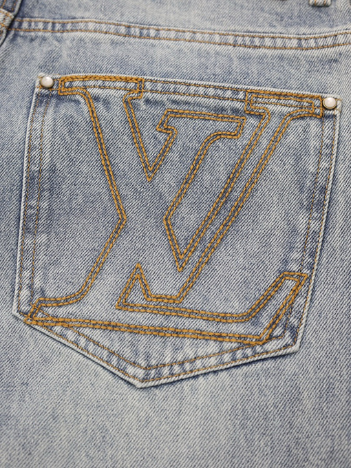 ルイヴィトンスーパーコピー 新しい綿のカジュアルな刺繍のトランペットジーンズ