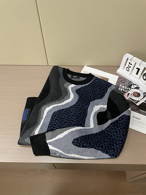 フェンディ クルーネックファッションニットセーター