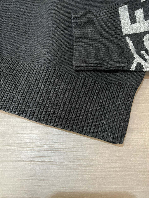フェンディスーパーコピー クルーネックニットセーター