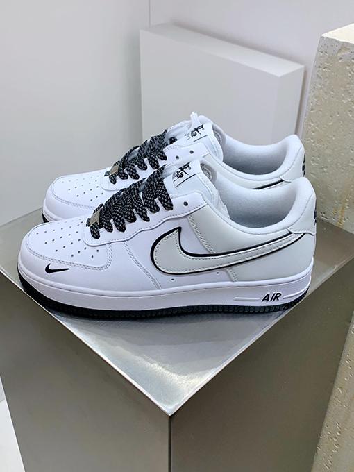 ナイキスーパーコピーBAPE x Nike Air Force 1 Sta Low