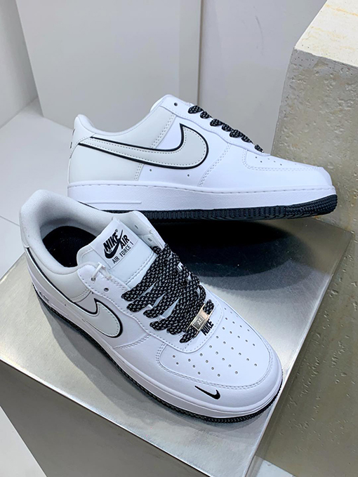 ナイキスーパーコピーBAPE x Nike Air Force 1 Sta Low
