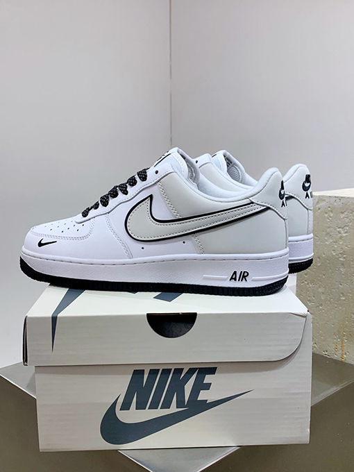 ナイキスーパーコピーBAPE x Nike Air Force 1 Sta Low
