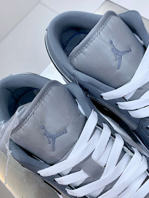 ナイキNike Air Jordan 1 Low SE