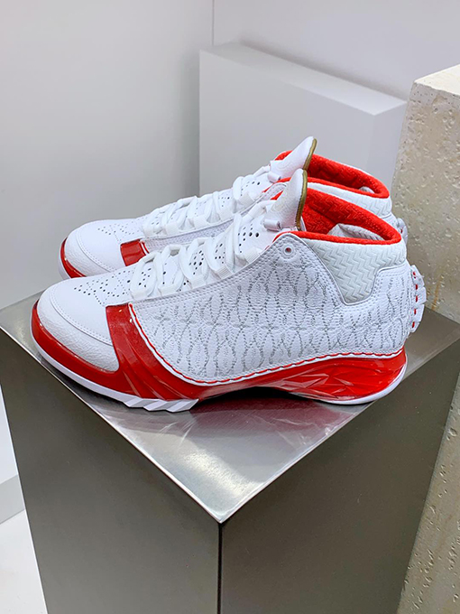 ナイキスーパーコピーNike Air Jordan XX3 OG