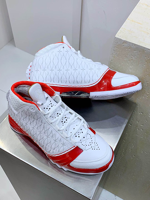 ナイキスーパーコピーNike Air Jordan XX3 OG