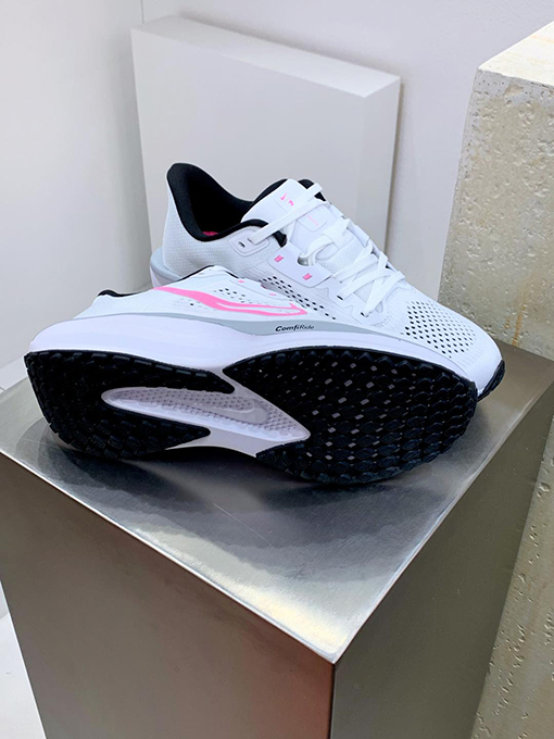ナイキNike REACTX PEGASUS Plus Next Nature スーパーペガサスランニングシューズ