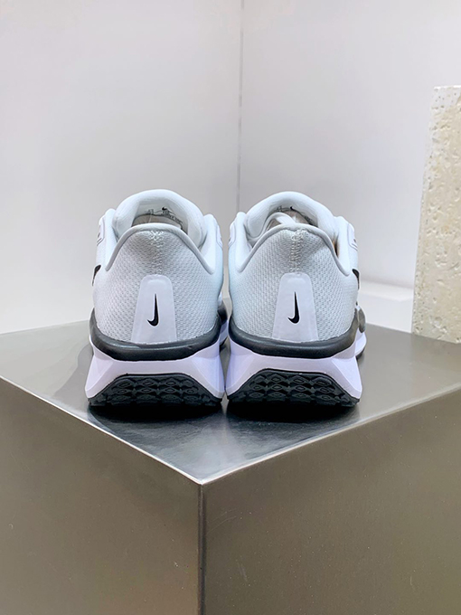 ナイキNike REACTX PEGASUS Plus Next Nature スーパーペガサスランニングシューズ
