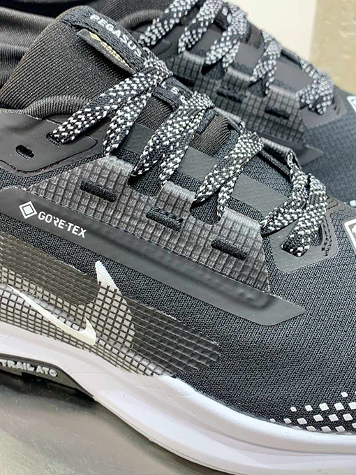 ナイキスーパーコピーNike REACTX PEGASUS TRAIL 5 GTX オフロードランニングシューズ