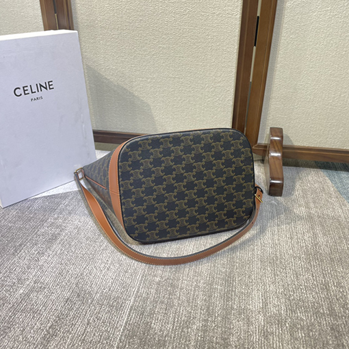 セリーヌ CELINE FOLCO クラシックなモノグラムバケツバッグ