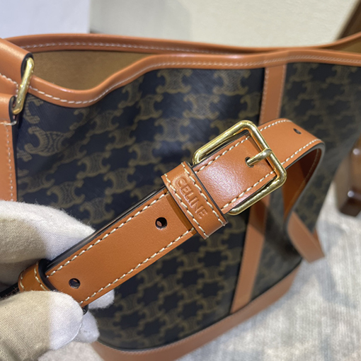 セリーヌ CELINE FOLCO クラシックなモノグラムバケツバッグ