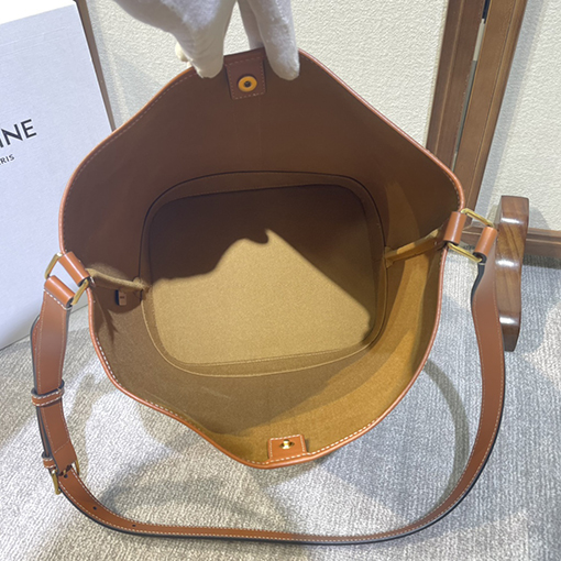 セリーヌ CELINE FOLCO クラシックなモノグラムバケツバッグ
