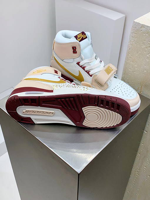 ナイキAir Jordan Legacy 312 クラシックスニーカー