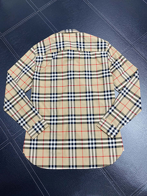 バーバリー チェック シャツ 胸元BURBERRYプリント ポイント