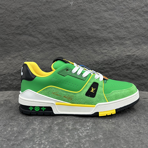 ルイヴィトン Louis V TRAINER スニーカー