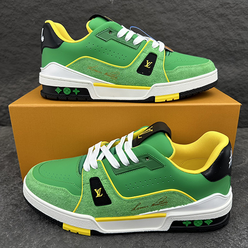 ルイヴィトン Louis V TRAINER スニーカー