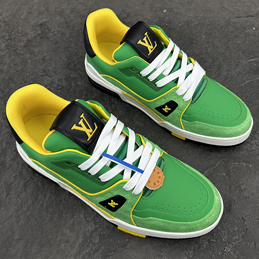 ルイヴィトン Louis V TRAINER スニーカー