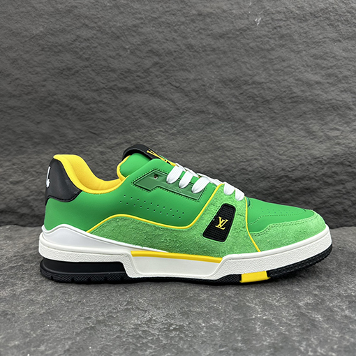 ルイヴィトン Louis V TRAINER スニーカー