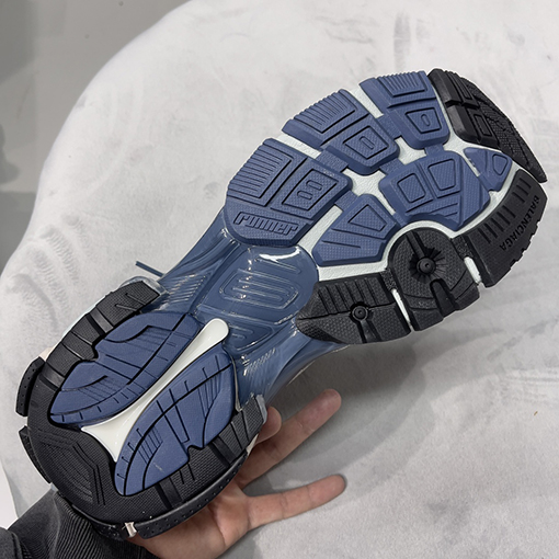 バレンシアガBalenciaga Runner 2.0 Sneaker 24FW スニーカー