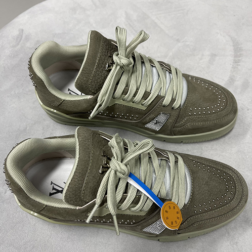 ルイヴィトンLouis V Trainer Sneaker 25ss スエード スニーカー