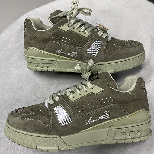 ルイヴィトンLouis V Trainer Sneaker 25ss スエード スニーカー