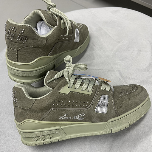 ルイヴィトンLouis V Trainer Sneaker 25ss スエード スニーカー