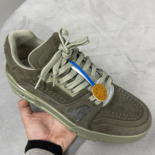 ルイヴィトンLouis V Trainer Sneaker 25ss スエード スニーカー