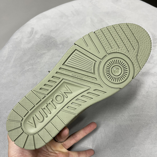 ルイヴィトンLouis V Trainer Sneaker 25ss スエード スニーカー