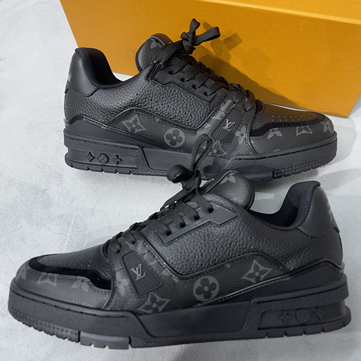 ルイヴィトン Louis V Trainer Sneaker 24Ss スニーカー