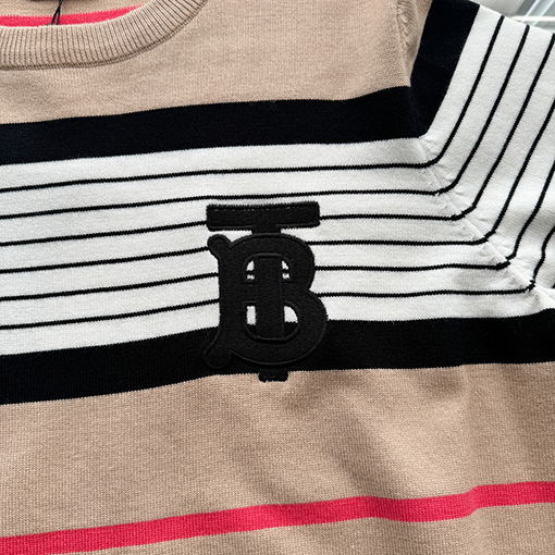 バーバリーコピー BURBERRYセーター