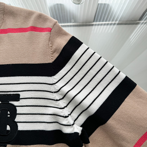 バーバリーコピー BURBERRYセーター
